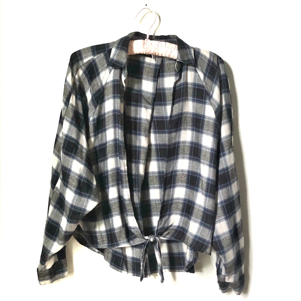 Urban Outfitters | Plaid Tie Front Overshirt